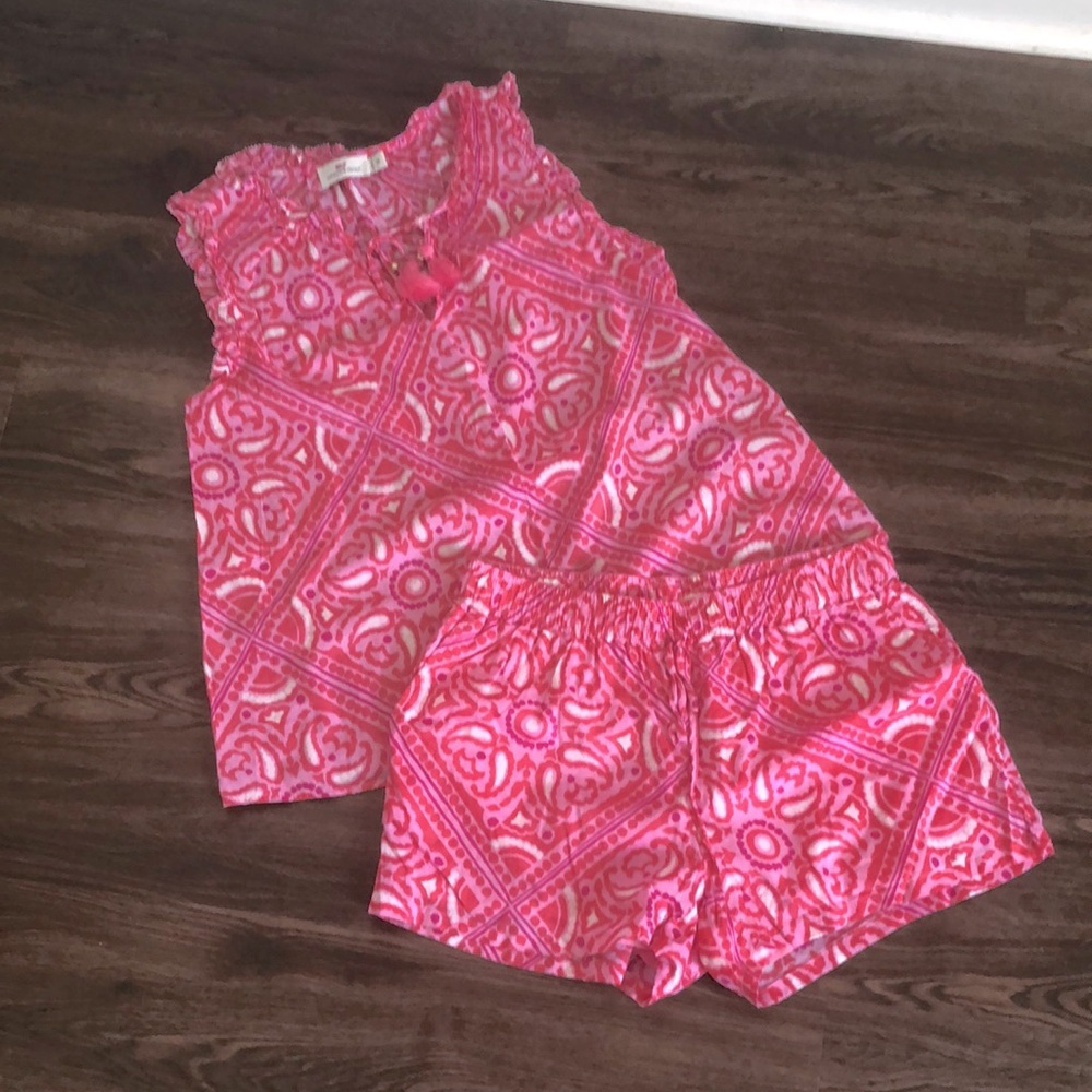 Vineyard Vines Set